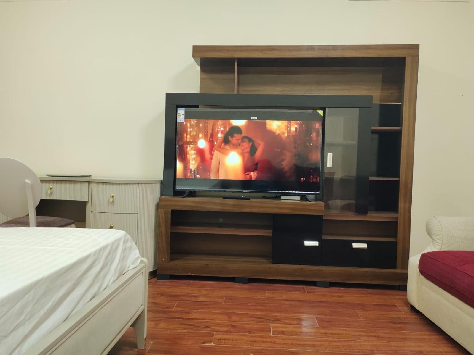Arnim Suite - 3 Bedrooms Apartment Charjah Extérieur photo