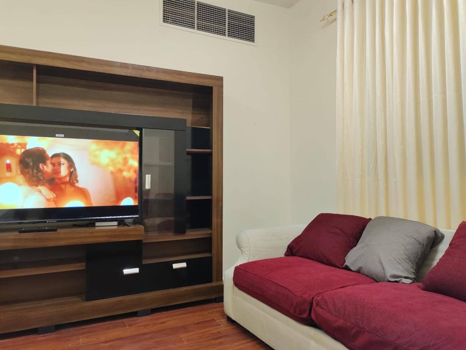 Arnim Suite - 3 Bedrooms Apartment Charjah Extérieur photo