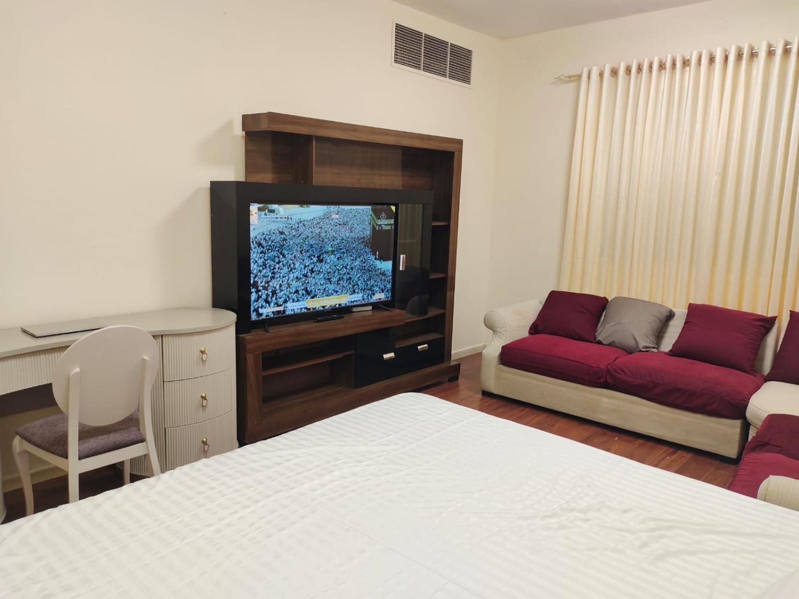 Arnim Suite - 3 Bedrooms Apartment Charjah Extérieur photo
